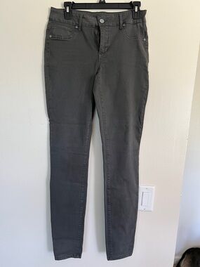 Maurices Women's Gray Jeggings
